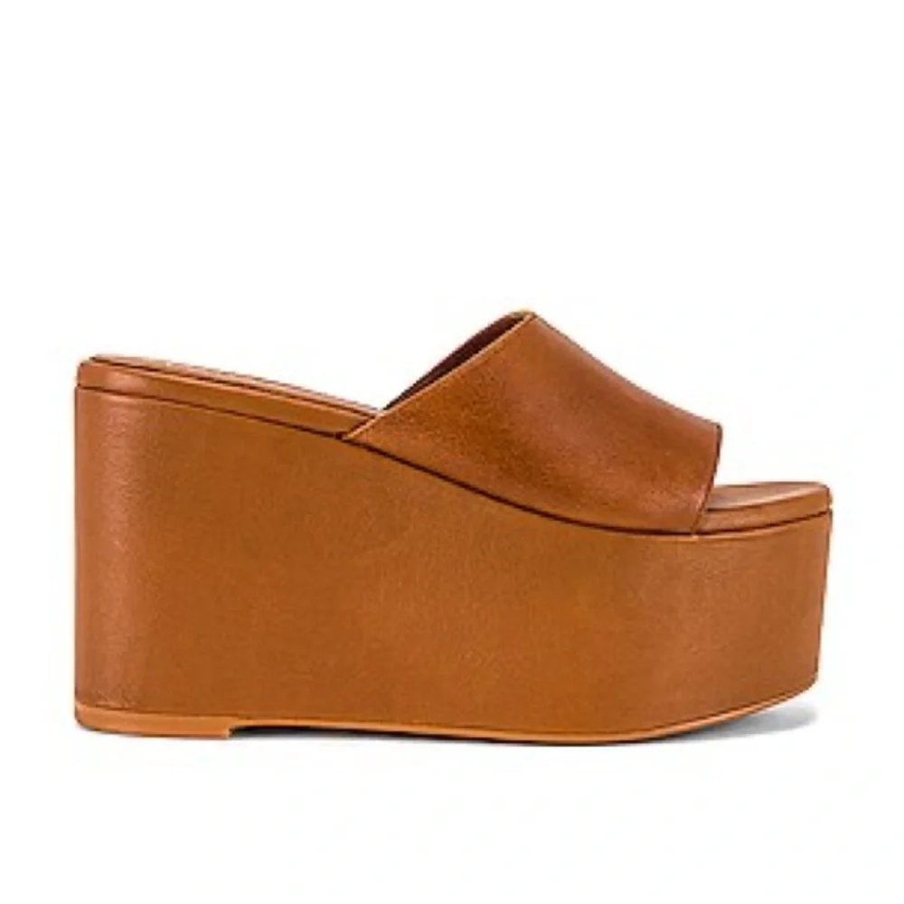 ALOHAS leather upper